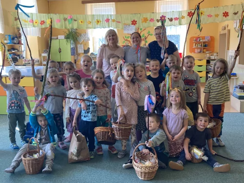 Fotogalerie MŠ Červená Hora - Koledování 2025, foto 6/8