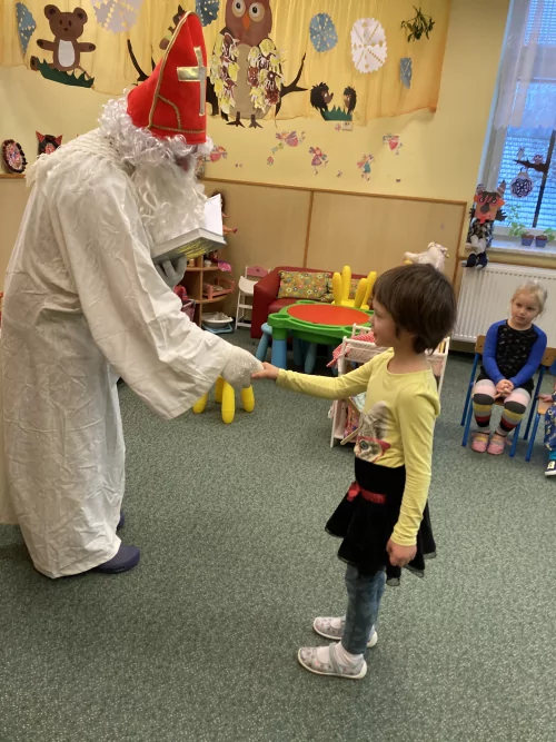 Fotogalerie MŠ Červená Hora - Mikuláš 2020, foto 15/44