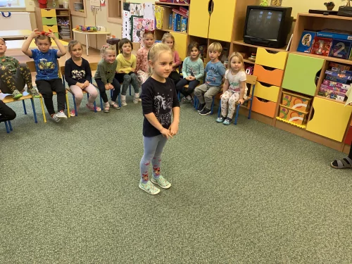 Fotogalerie MŠ Červená Hora - Mikuláš 2020, foto 28/44