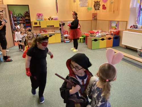 Fotogalerie MŠ Červená Hora - Karneval 2024, foto 4/13