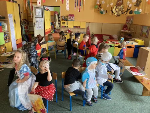 Fotogalerie MŠ Červená Hora - Karneval 2022, foto 13/15