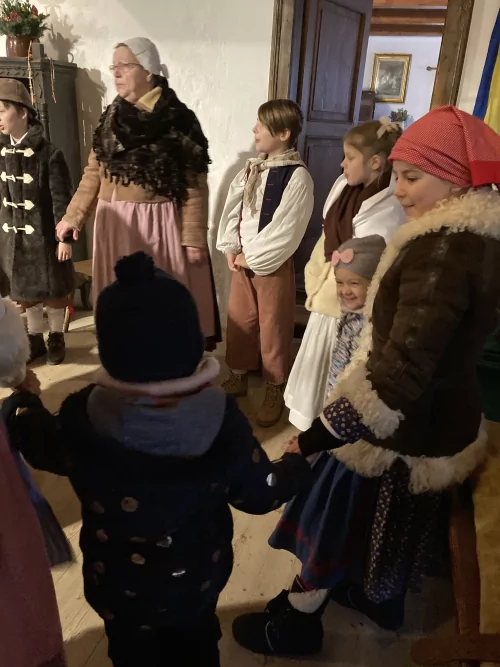 Fotogalerie MŠ Červená Hora - Advent v Ratibořicích, foto 18/25