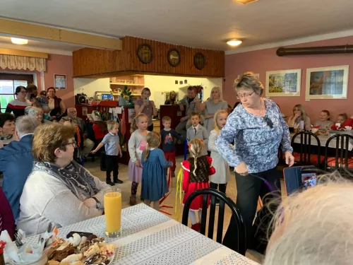 Fotogalerie MŠ Červená Hora - Odpoledne pro seniory z Červené Hory, foto 7/7