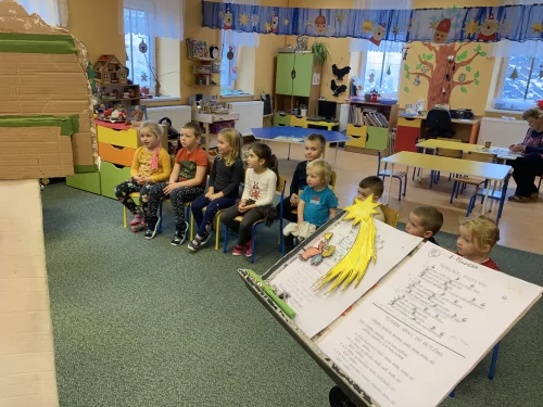 Fotogalerie MŠ Červená Hora - Vánoční představení - Sněhulák Zlobílek a Cesta do Betléma, foto 2/10