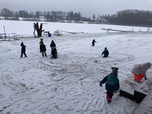 Fotogalerie MŠ Červená Hora - Kouzlo Vánoc-vánoční výstava v kempu Brodský, foto 12/14