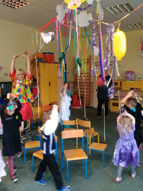 Fotogalerie MŠ Červená Hora - Hurá je tu karneval - únor, foto 7/10