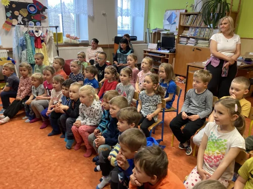 Fotogalerie MŠ Červená Hora - Pravěk a MDD s MŠ Studánka, foto 7/25