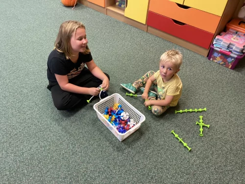 Fotogalerie MŠ Červená Hora - Dílna s rodiči-Podzimní dýně, foto 17/19