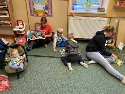 Fotogalerie MŠ Červená Hora - Dílna s rodiči-Podzimní dýně, foto 18/19