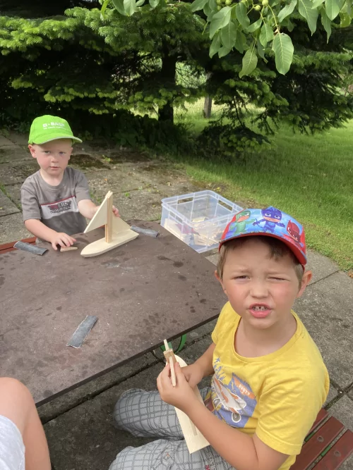 Fotogalerie MŠ Červená Hora - Projektový den-vyrábíme lodičku a kytičku, foto 11/16