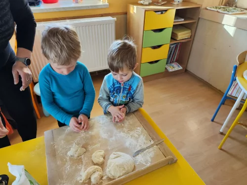 Fotogalerie MŠ Červená Hora - Týden řemesel a povolání, foto 19/28
