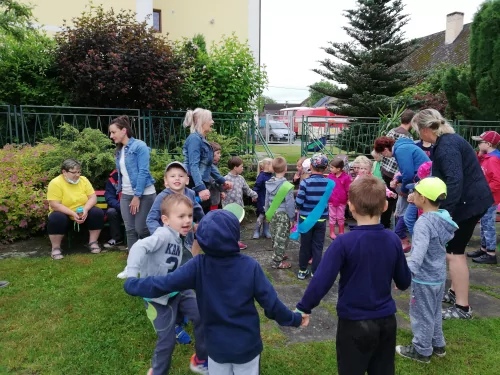 Fotogalerie MŠ Červená Hora - Rozloučení s předškoláky - červen 2020, foto 18/70