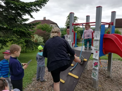 Fotogalerie MŠ Červená Hora - Rozloučení s předškoláky - červen 2020, foto 37/70