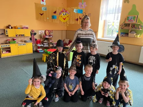 Fotogalerie MŠ Červená Hora - Čarodějnice 2024, foto 10/19