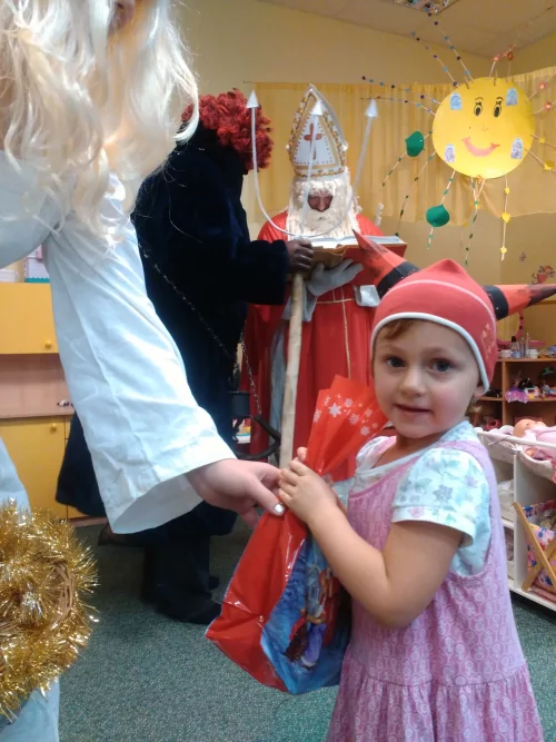 Fotogalerie MŠ Červená Hora - Mikuláš - prosinec, foto 7/14