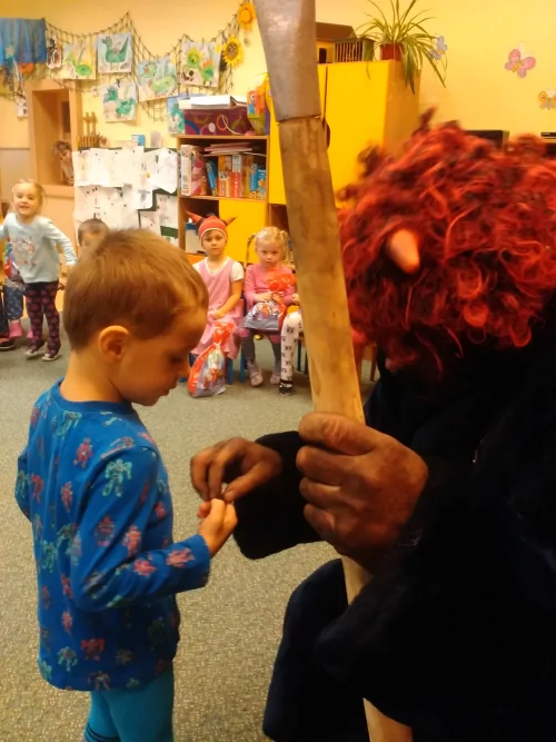 Fotogalerie MŠ Červená Hora - Mikuláš - prosinec, foto 9/14