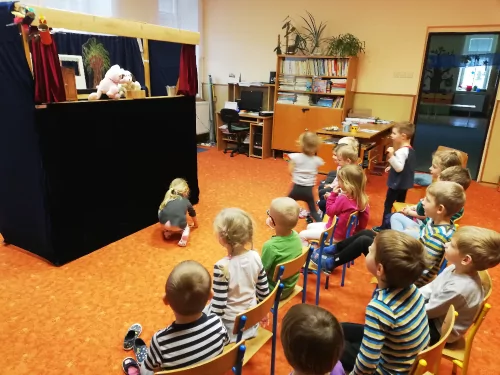 Fotogalerie MŠ Červená Hora - Divadlo v MŠ- podzim, foto 4/10