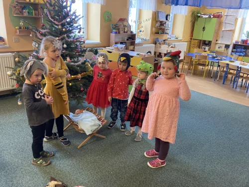 Fotogalerie MŠ Červená Hora - Nadílka v naší školce, foto 4/15