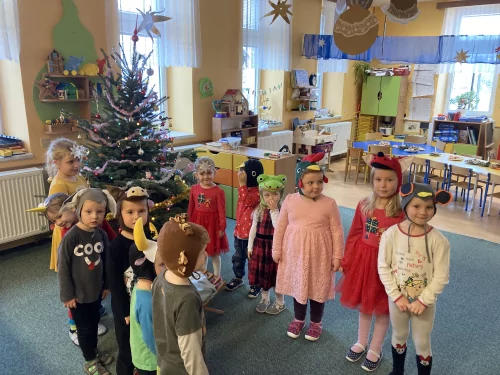 Fotogalerie MŠ Červená Hora - Nadílka v naší školce, foto 8/15