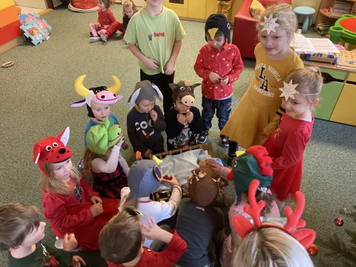 Fotogalerie MŠ Červená Hora - Nadílka v naší školce, foto 14/15