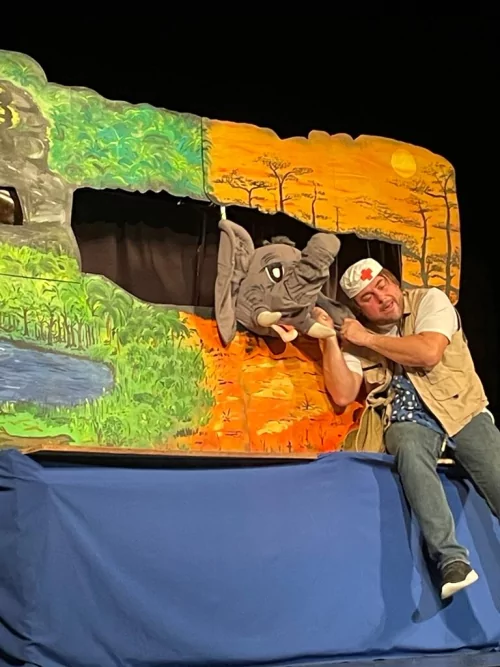 Fotogalerie MŠ Červená Hora - V divadle v Červeném Kostelci- Africká pohádka, foto 3/9