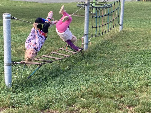 Fotogalerie MŠ Červená Hora - Dopoledne na dopravním hřišti v Náchodě, foto 11/35