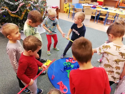 Fotogalerie MŠ Červená Hora - Vánoční nadílka - 17. prosinec, foto 8/11