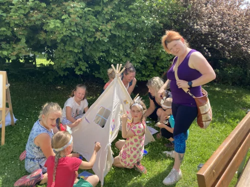 Fotogalerie MŠ Červená Hora - Indiánský týden, loučení s předškoláky, spaní ve školce., foto 16/36