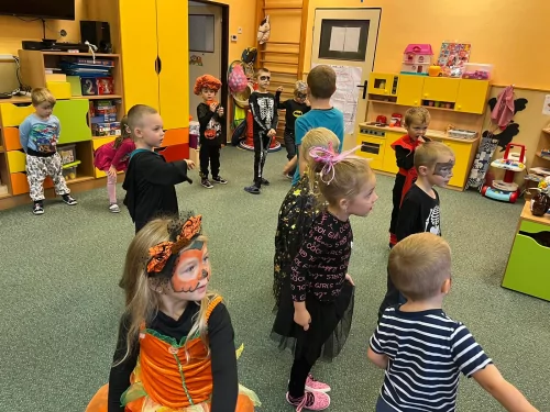 Fotogalerie MŠ Červená Hora - Halloween u nás ve školce, foto 4/11