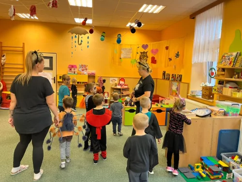 Fotogalerie MŠ Červená Hora - Halloween u nás ve školce, foto 7/11