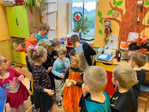 Fotogalerie MŠ Červená Hora - Halloween u nás ve školce, foto 9/11