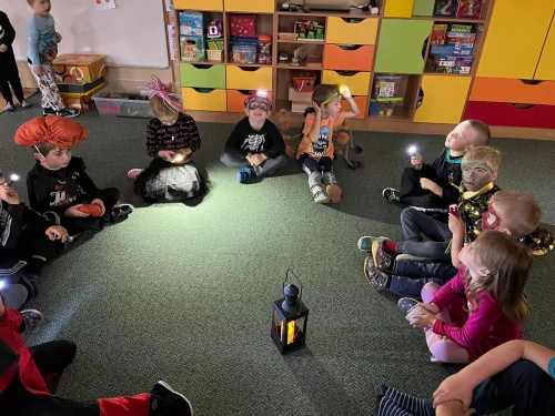 Fotogalerie MŠ Červená Hora - Halloween u nás ve školce, foto 10/11