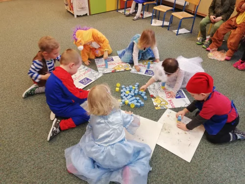 Fotogalerie MŠ Červená Hora - Karnevalový rej - 19.února, foto 19/24