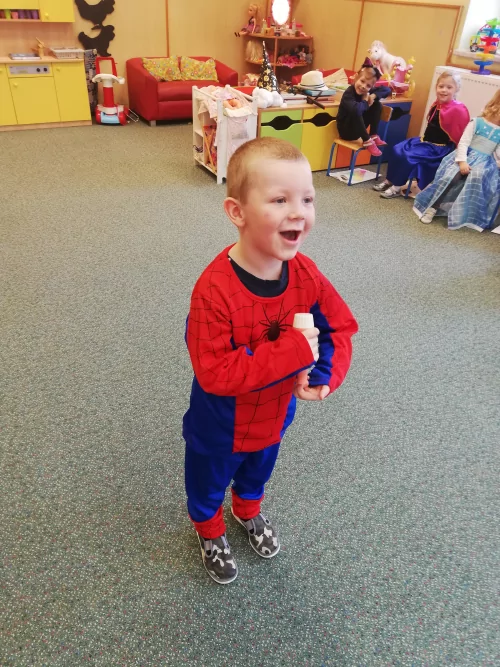 Fotogalerie MŠ Červená Hora - Karnevalový rej - 19.února, foto 21/24