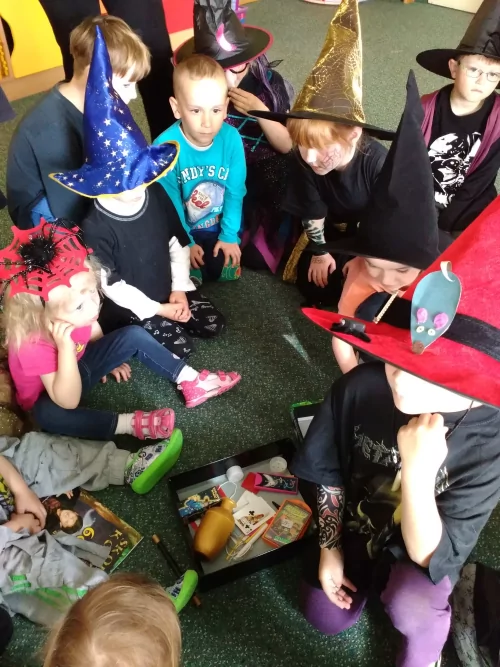 Fotogalerie MŠ Červená Hora - Čarodějnice- duben, foto 2/8