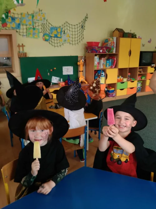 Fotogalerie MŠ Červená Hora - Čarodějnice- duben, foto 3/8