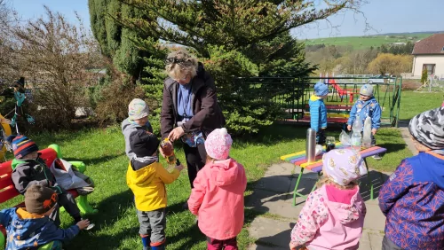 Fotogalerie MŠ Červená Hora - Čarodějnický rej, foto 8/16