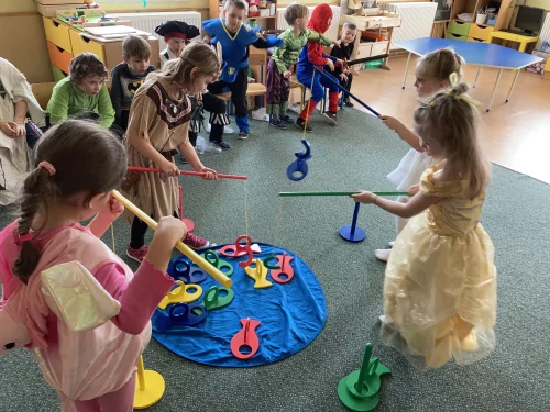 Fotogalerie MŠ Červená Hora - Karneval a divadlo 2021, foto 17/26