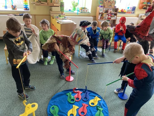 Fotogalerie MŠ Červená Hora - Karneval a divadlo 2021, foto 18/26