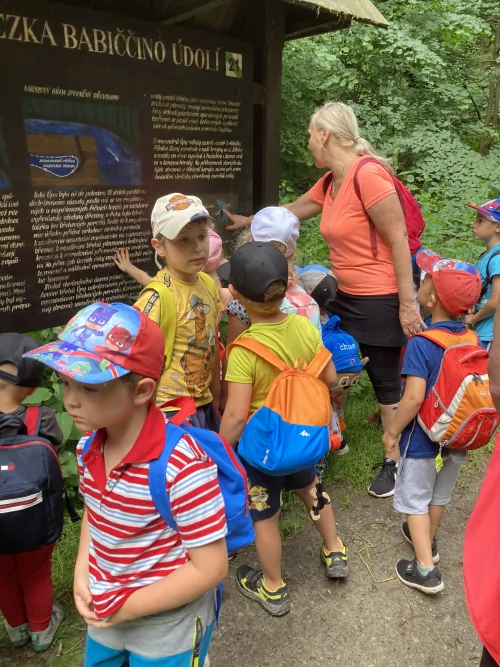 Fotogalerie MŠ Červená Hora - Výlet Ratibořice, foto 11/20