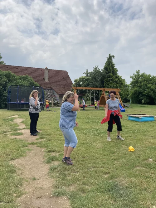 Fotogalerie MŠ Červená Hora - Výlet Ratibořice, foto 19/20