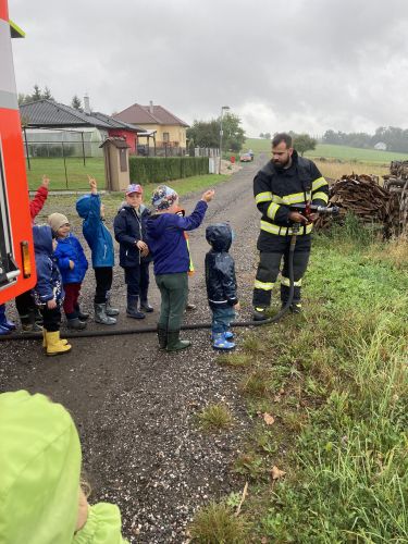 Fotoalbum Dopoledne s hasiči Červený Kostelec Lhota