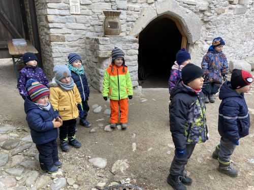 Fotoalbum Výlet na hrad Vízmburk za čerty