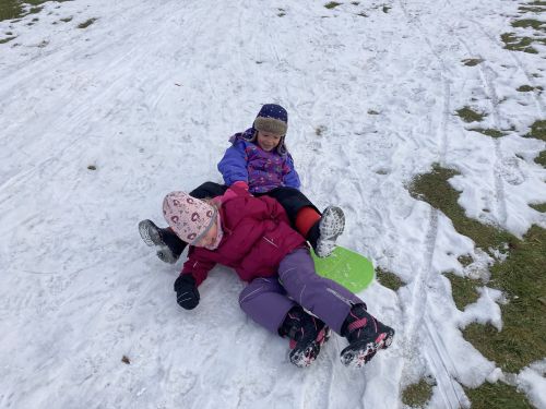 Fotoalbum Řádíme na sněhu- leden