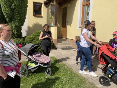 Fotoalbum S maminkami na Bakov- Den matek 2025